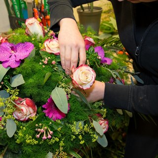 Afbeelding Vakbekwaam medewerker bloem, groen en styling