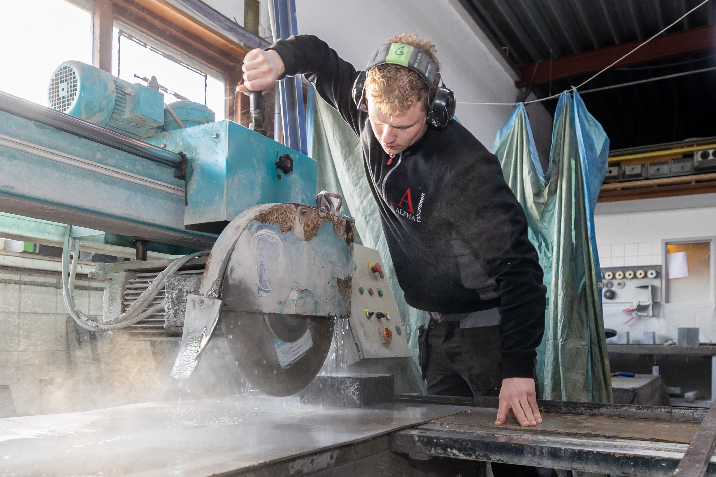 Afbeelding Natuursteenbewerker machinaal
